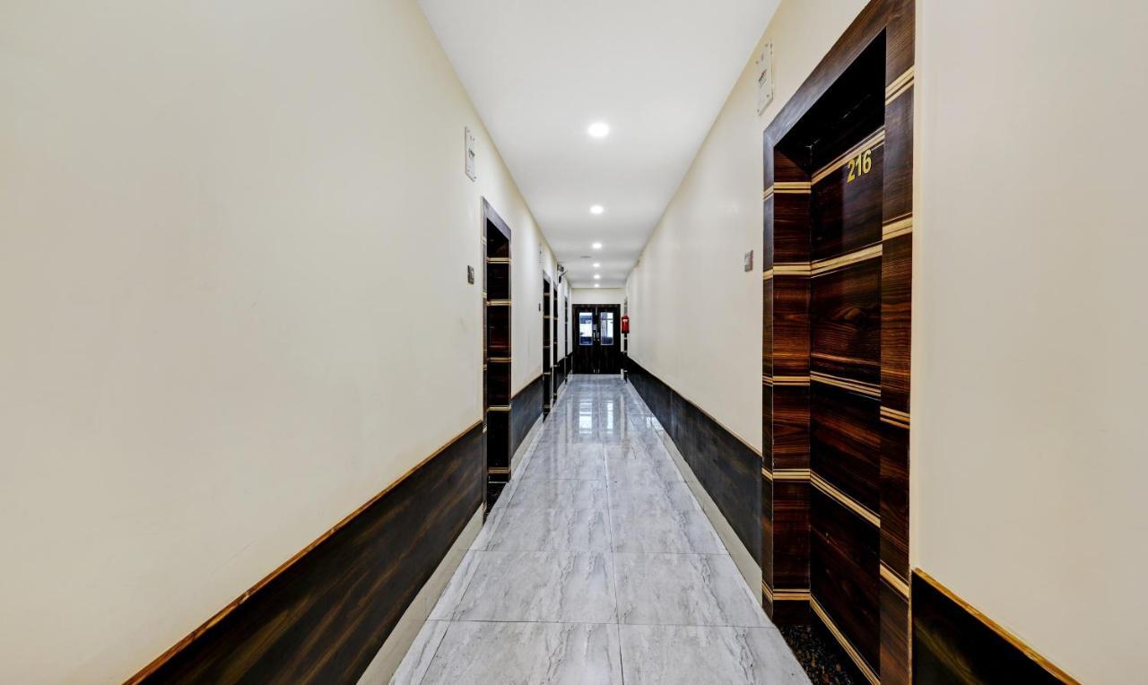 Treebo Spring Brook Hotell Guwahati Exteriör bild
